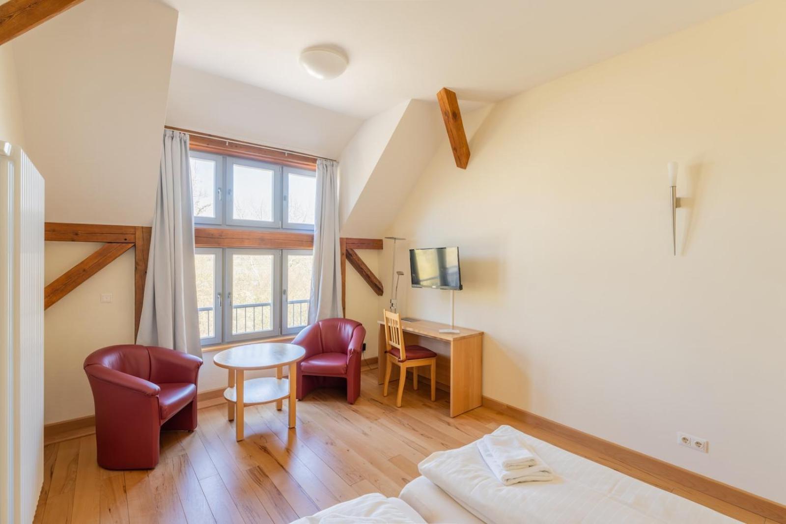 Biohotel Stiftsgut Wilhelmsgluecksbrunn Creuzburg Eksteriør billede