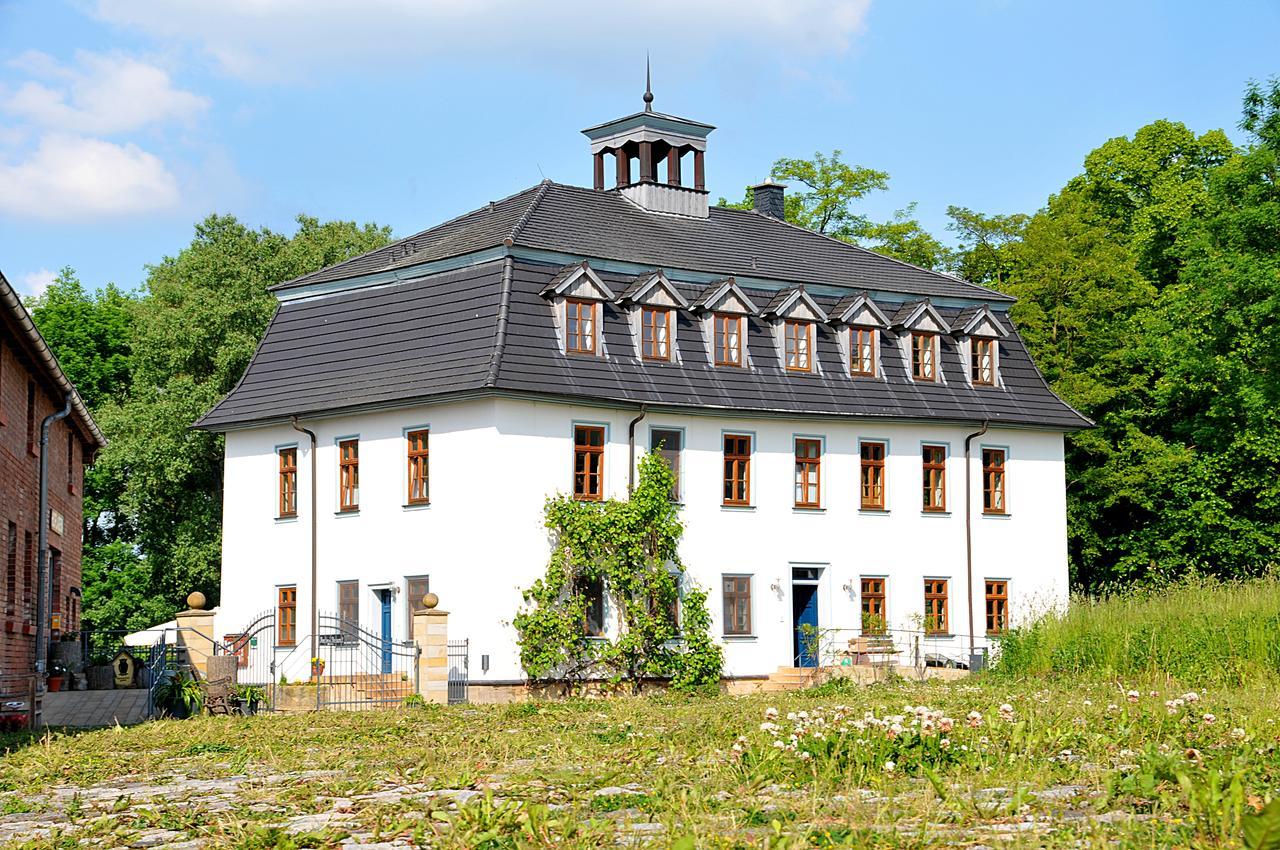 Biohotel Stiftsgut Wilhelmsgluecksbrunn Creuzburg Eksteriør billede